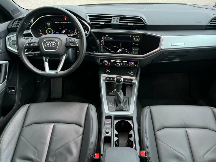 Audi Q3 45 TFSIe Sportback Hybride S-Line Full-LED/Leder.. Leconte Motors