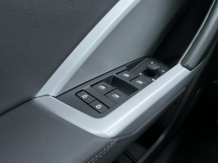 Audi Q3 45 TFSIe Sportback Hybride S-Line Full-LED/Leder.. Leconte Motors