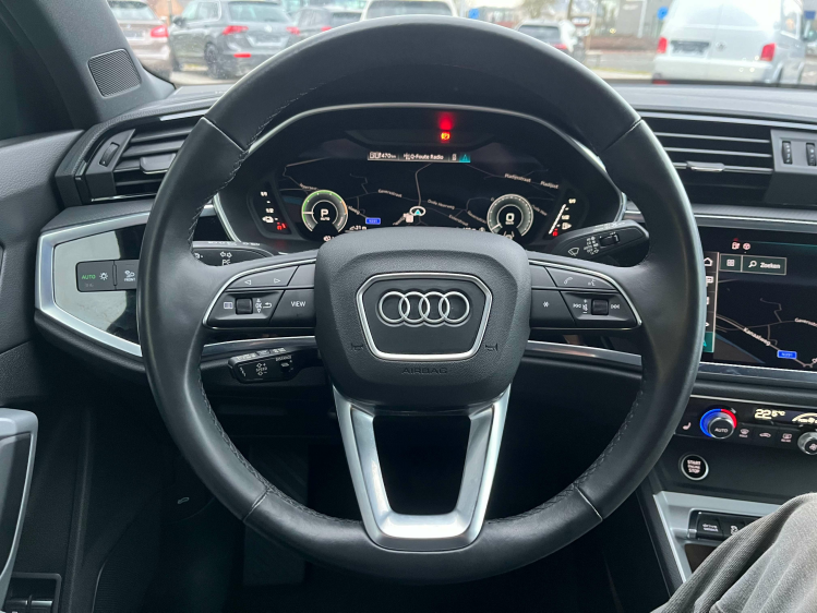 Audi Q3 45 TFSIe Sportback Hybride S-Line Full-LED/Leder.. Leconte Motors