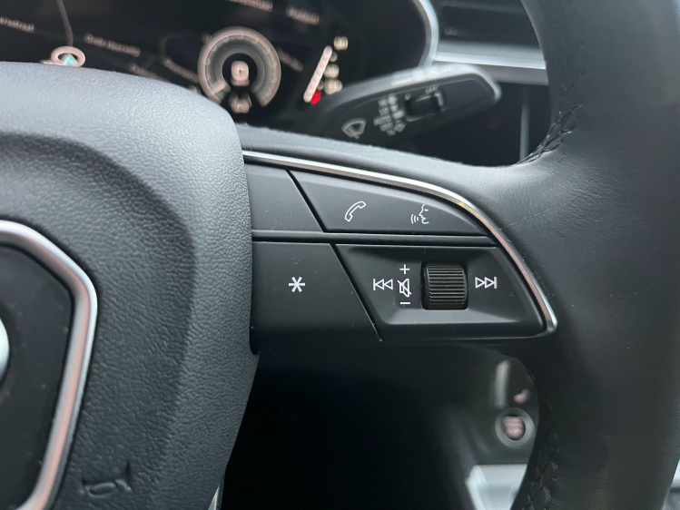 Audi Q3 45 TFSIe Sportback Hybride S-Line Full-LED/Leder.. Leconte Motors