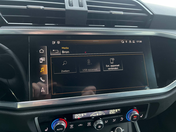 Audi Q3 45 TFSIe Sportback Hybride S-Line Full-LED/Leder.. Leconte Motors