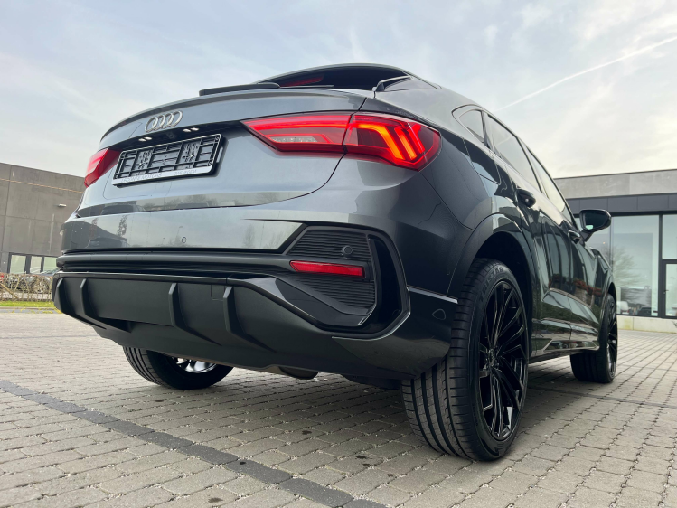 Audi Q3 45 TFSIe Sportback Hybride S-Line Full-LED/Leder.. Leconte Motors