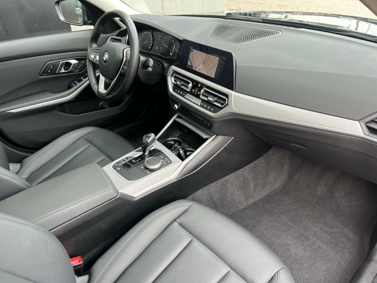 BMW 318 Touring dA Panodak/Leder/Camera/Memoryseats/Keyles Leconte Motors