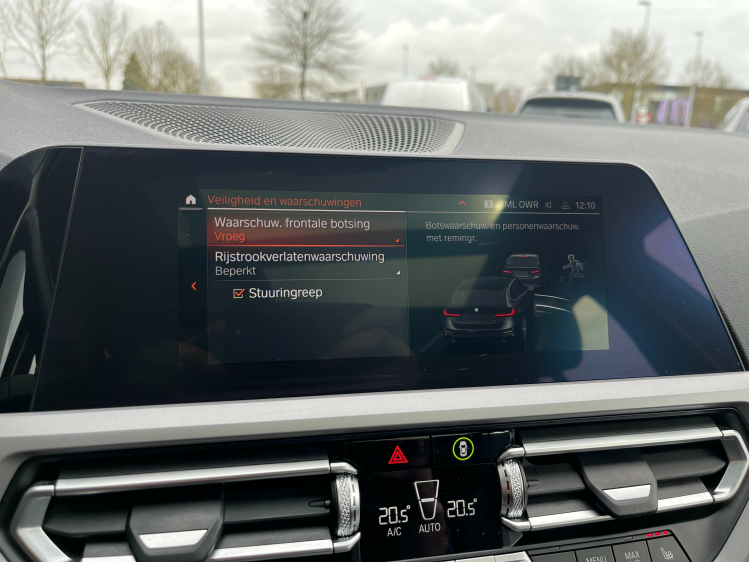 BMW 318 Touring dA Panodak/Leder/Camera/Memoryseats/Keyles Leconte Motors