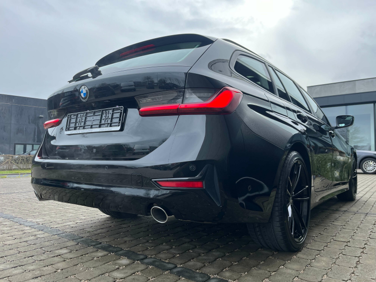 BMW 318 Touring dA Panodak/Leder/Camera/Memoryseats/Keyles Leconte Motors