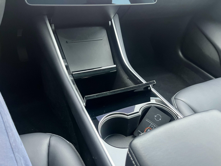 Tesla Model 3 75 kWh Dual Motor Long Range AWD...!! Leconte Motors