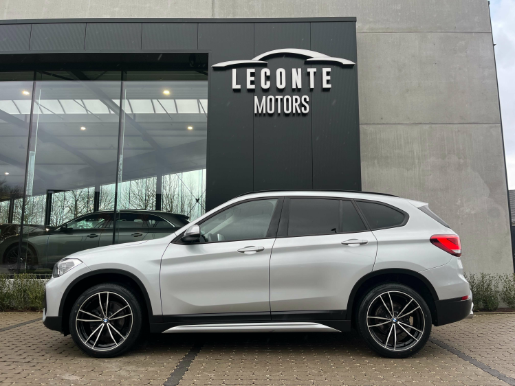 BMW X1 1.5i sDrive18 X-Line Panodak/LED/Sportzetels/HUD.. Leconte Motors