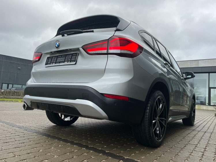 BMW X1 1.5i sDrive18 X-Line Panodak/LED/Sportzetels/HUD.. Leconte Motors