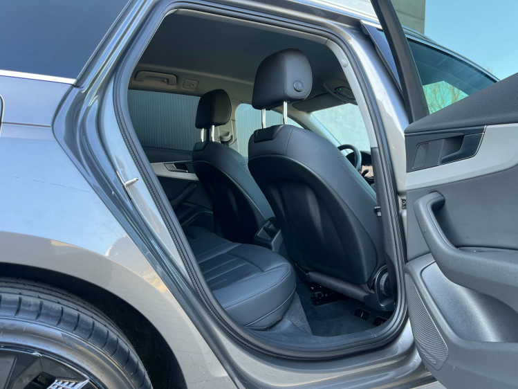Audi A4 Avant 35 TFSI S-Tronic Virtual/LED/Leder/Carplay.. Leconte Motors