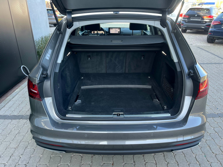Audi A4 Avant 35 TFSI S-Tronic Virtual/LED/Leder/Carplay.. Leconte Motors