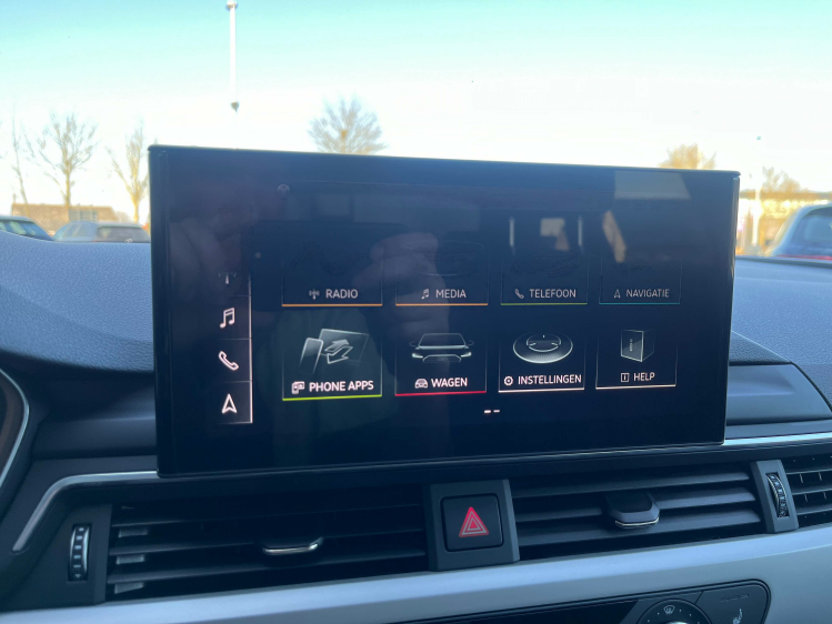 Audi A4 Avant 35 TFSI S-Tronic Virtual/LED/Leder/Carplay.. Leconte Motors