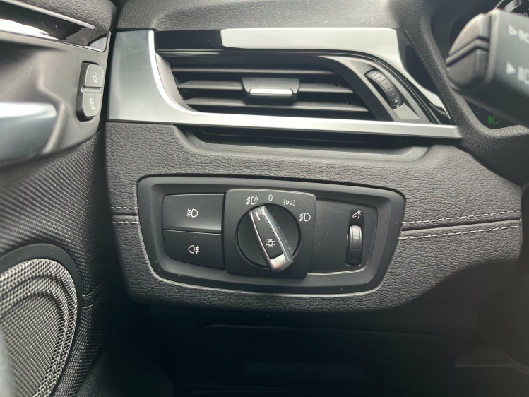 BMW X2 2.0iA sDrive20 Full-LED/HUD/Camera/Sportzetels/... Leconte Motors