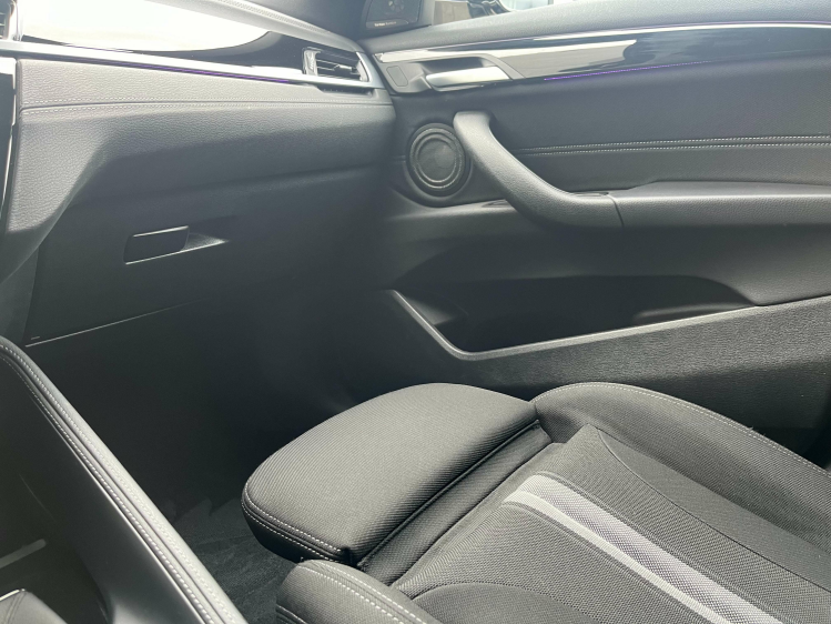 BMW X2 2.0iA sDrive20 Full-LED/HUD/Camera/Sportzetels/... Leconte Motors