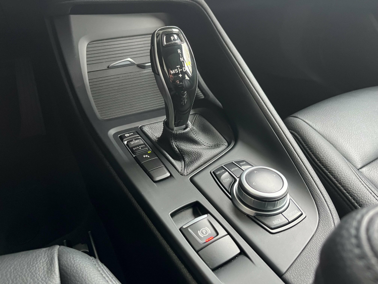 BMW X1 1.5iA sDrive18 Full-LED/Panodak/Leder/Carplay/CAM Leconte Motors