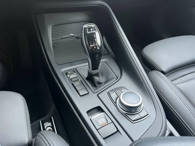 BMW X1 2.0 dA sDrive18 Lederen-Sportzetels/Gps-Pro/Cruise Leconte Motors