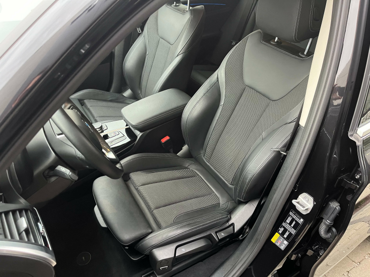 BMW X3 2.0iA xDrive30e X-Line Sportzetels/Camera/HUD/DAB+ Leconte Motors