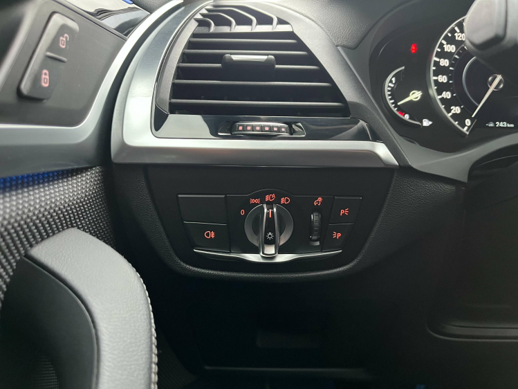 BMW X3 2.0iA xDrive30e X-Line Sportzetels/Camera/HUD/DAB+ Leconte Motors