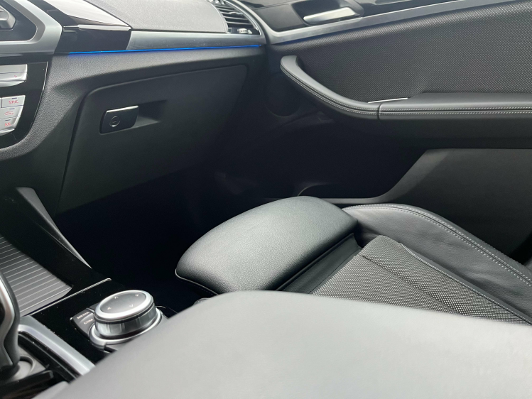 BMW X3 2.0iA xDrive30e X-Line Sportzetels/Camera/HUD/DAB+ Leconte Motors