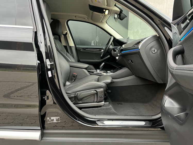 BMW X3 2.0iA xDrive30e X-Line Sportzetels/Camera/HUD/DAB+ Leconte Motors