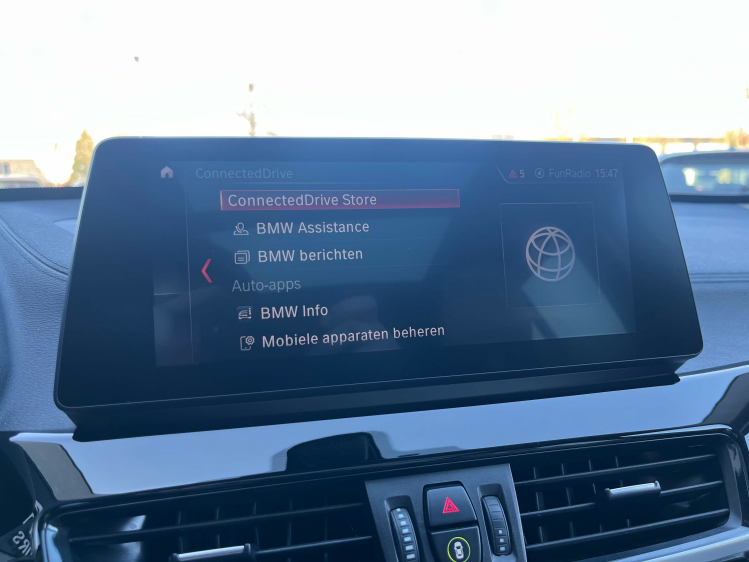 BMW X1 1.5iA xDrive25e Panodak/Sportzetels/Camera/HUD/... Leconte Motors