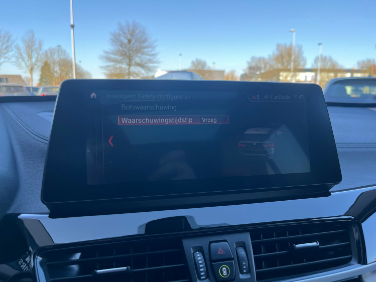 BMW X1 1.5iA xDrive25e Panodak/Sportzetels/Camera/HUD/... Leconte Motors