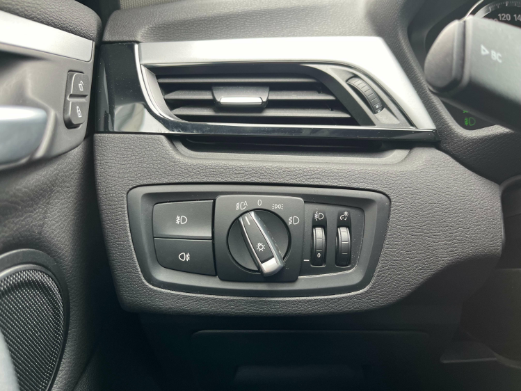 BMW X1 1.5iA xDrive25e Hybrid Leder/Camera/HUD/LED/Cruise Leconte Motors