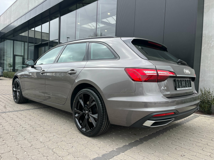 Audi A4 Avant 35 TFSI S tronic Navigatie/Cruise/PDC/BLTH.. Leconte Motors