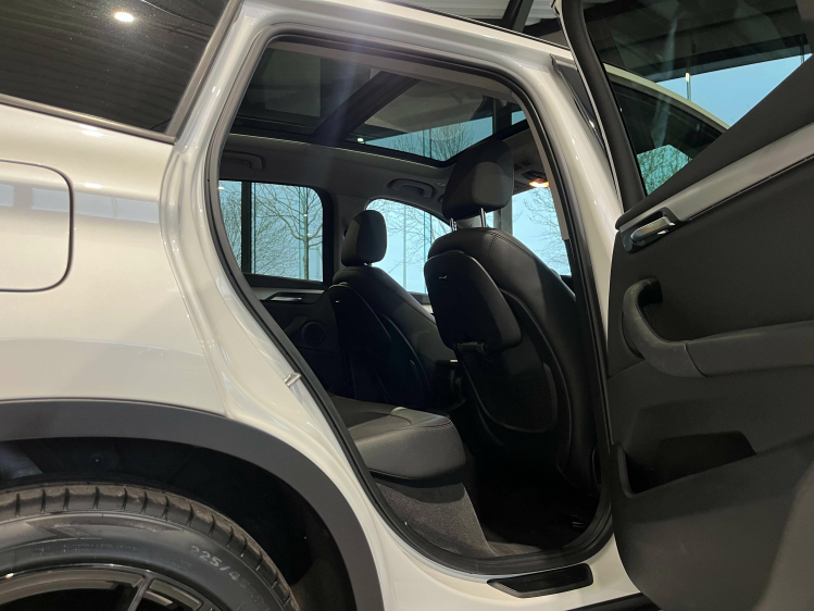 BMW X1 1.5iA xDrive25e Hybrid Panodak/Leder/Camera/HUD/.. Leconte Motors