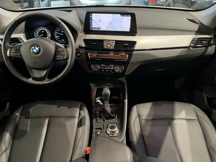 BMW X1 1.5iA xDrive25e Hybrid Panodak/Leder/Camera/HUD/.. Leconte Motors