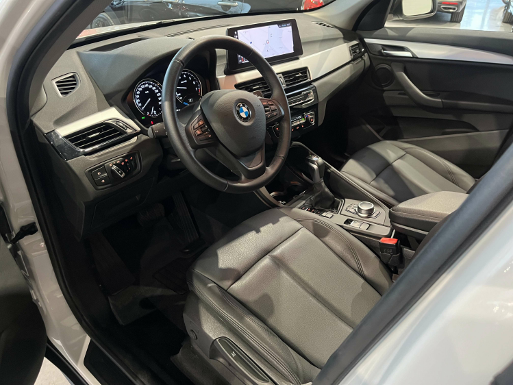 BMW X1 1.5iA xDrive25e Hybrid Panodak/Leder/Camera/HUD/.. Leconte Motors