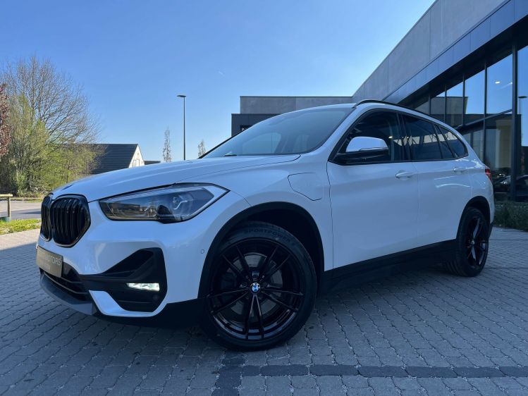 BMW X1 1.5iA xDrive25e Hybrid Panodak/Leder/Camera/HUD/.. Leconte Motors