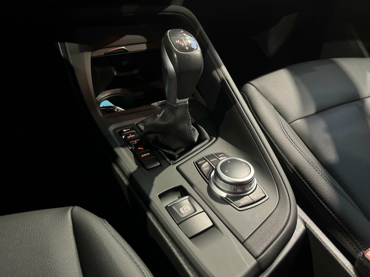 BMW X1 1.5iA xDrive25e Hybrid Panodak/Leder/Camera/HUD/.. Leconte Motors