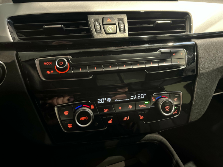 BMW X1 1.5iA xDrive25e Hybrid Panodak/Leder/Camera/HUD/.. Leconte Motors