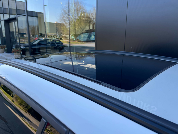 BMW X1 1.5iA xDrive25e Hybrid Panodak/Leder/Camera/HUD/.. Leconte Motors