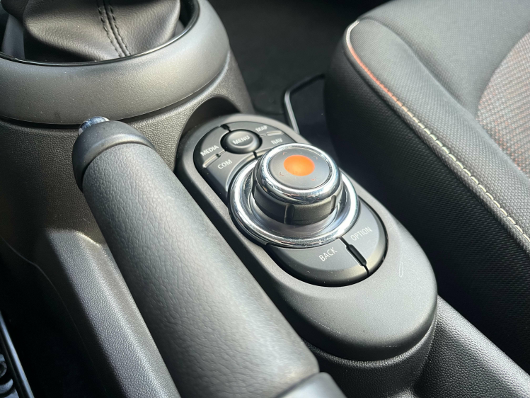 MINI One 1.5i 5-deurs Virtual-Cockpit/Gps/Cruise/DAB+/PDC Leconte Motors