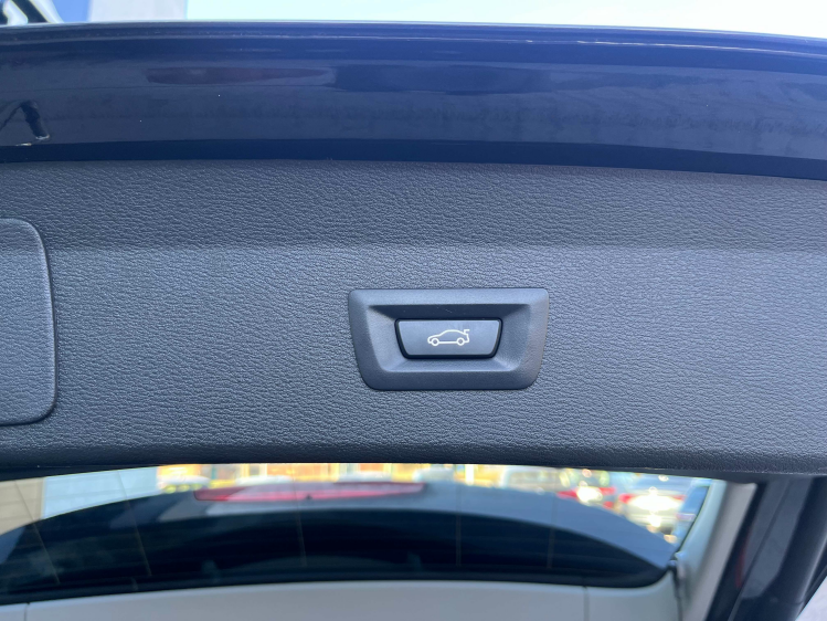 BMW X1 1.5iA sDrive18 Panodak/Leder/Gps-Pro/CAM/Carplay.. Leconte Motors