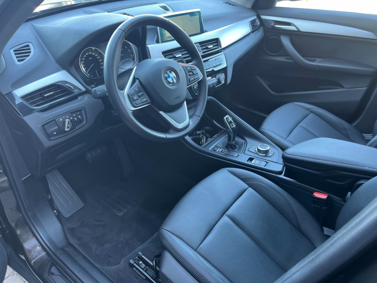 BMW X1 1.5iA sDrive18 Panodak/Leder/Gps-Pro/CAM/Carplay.. Leconte Motors