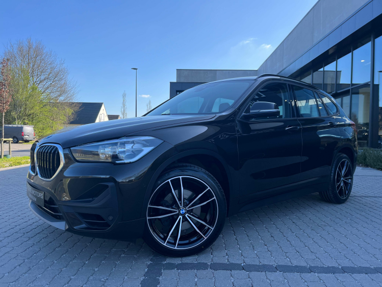 BMW X1 1.5iA sDrive18 Panodak/Leder/Gps-Pro/CAM/Carplay.. Leconte Motors