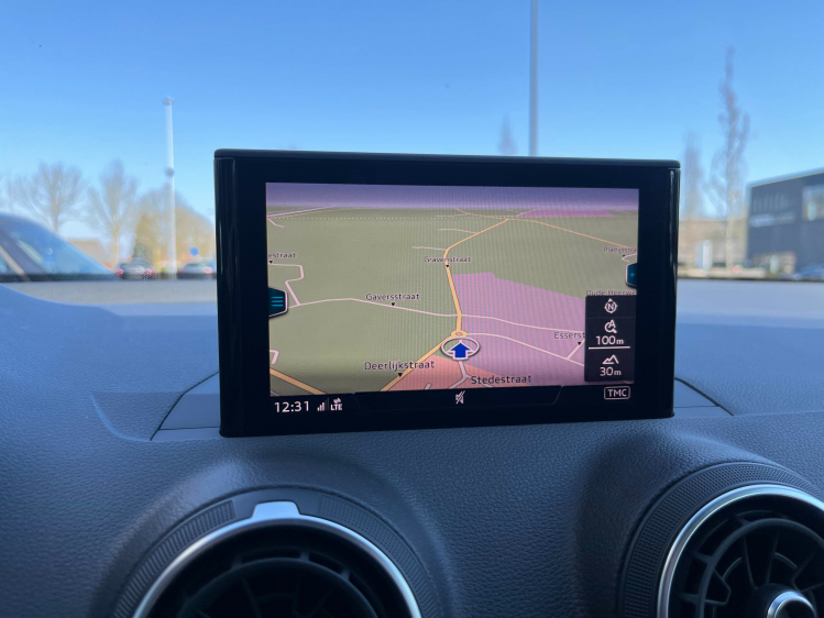 Audi Q2 35 TFSI S-Tronic LED/Camera/Leder/Gps/Cruise/PDC.. Leconte Motors