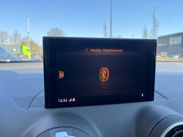 Audi Q2 35 TFSI S-Tronic LED/Camera/Leder/Gps/Cruise/PDC.. Leconte Motors