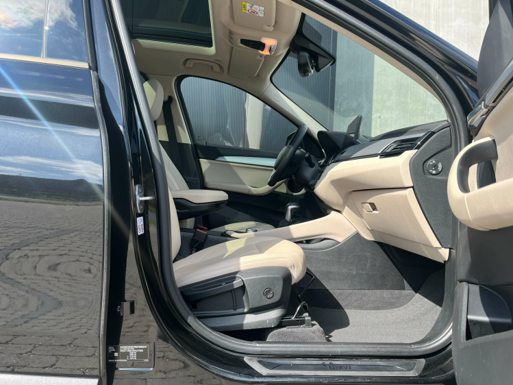 BMW X1 1.5iA xDrive25e Hybrid Panodak/Leder/Camera/HUD... Leconte Motors