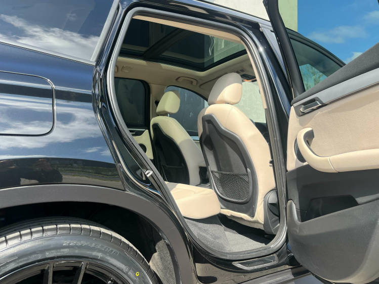 BMW X1 1.5iA xDrive25e Hybrid Panodak/Leder/Camera/HUD... Leconte Motors