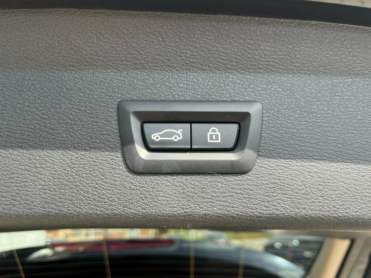 BMW X1 1.5iA xDrive25e Hybrid Panodak/Leder/Camera/HUD... Leconte Motors