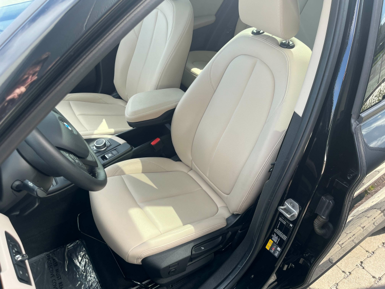 BMW X1 1.5iA xDrive25e Hybrid Panodak/Leder/Camera/HUD... Leconte Motors