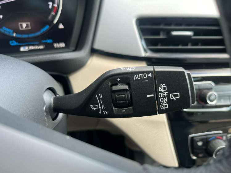 BMW X1 1.5iA xDrive25e Hybrid Panodak/Leder/Camera/HUD... Leconte Motors