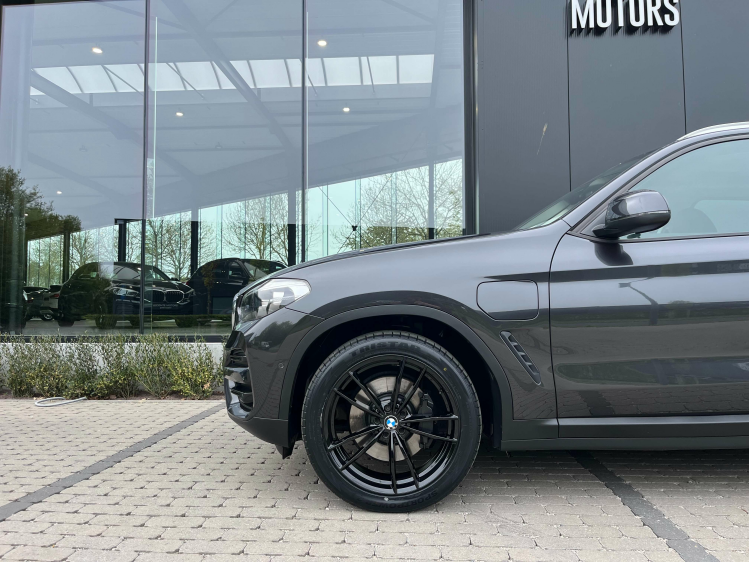 BMW X3 2.0iA xDrive30e Leder/Carplay/Virtual/Camera/DAB+ Leconte Motors