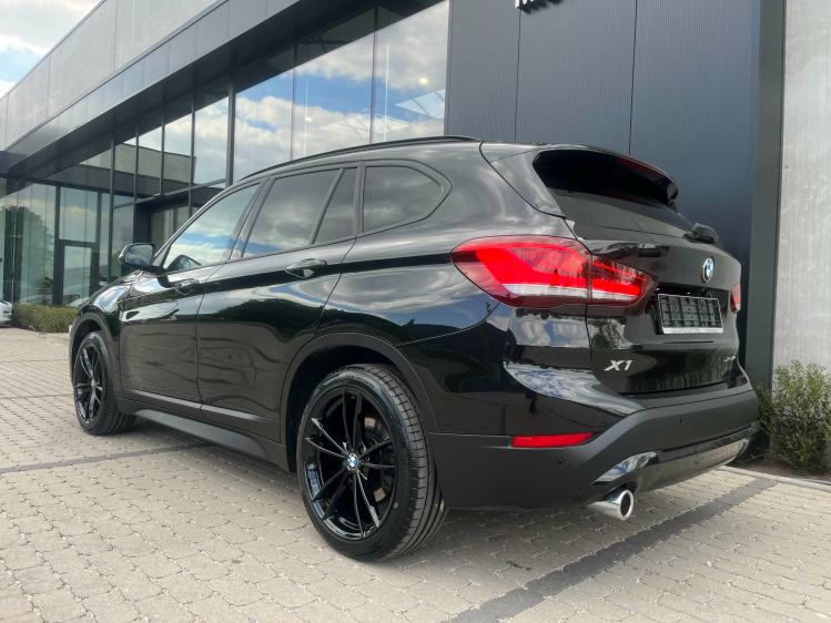 BMW X1 1.5iA xDrive25e Hybrid LED/Leder/Carplay/CAM/HUD.. Leconte Motors