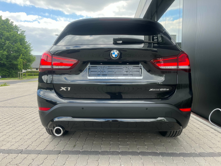 BMW X1 1.5iA xDrive25e Hybrid LED/Leder/Carplay/CAM/HUD.. Leconte Motors