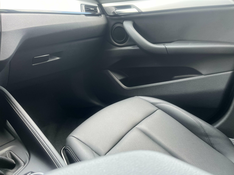 BMW X1 1.5iA xDrive25e Hybrid LED/Leder/Carplay/CAM/HUD.. Leconte Motors