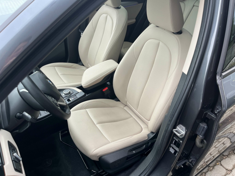 BMW X1 1.5iA sDrive18 Panodak/LED/Leder/Gps/Cruise/PDC Leconte Motors